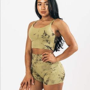 Alphalete Force Crop